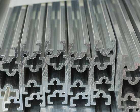1 x 3 aluminium extrusie_3.jpg