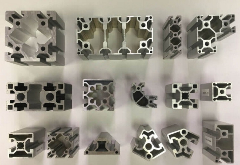 20-20 extrudare aluminiu_5.jpg
