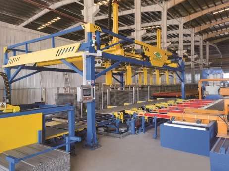 Principales fabricantes y proveedores de apiladores autom&aacute;ticos en Italia.jpg