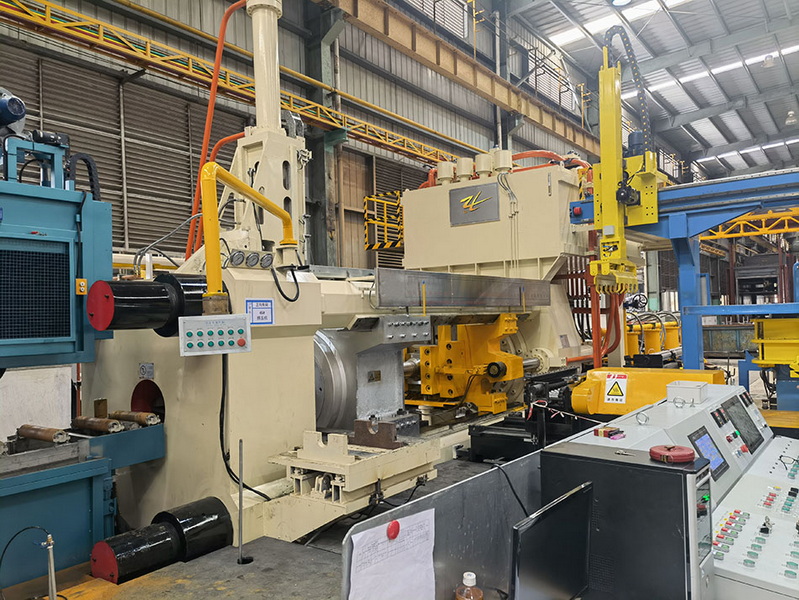 extrusion алюминий press_1.jpg